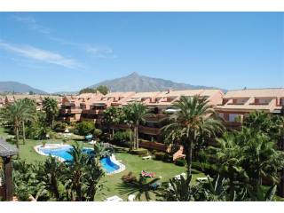 Puerto Banus, Marbella, , 4 rooms, 229..