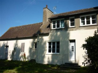 Nice House with Garden and Outbuilding