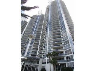 2 bedroom Flat For Sale: 400 Alton Rd #..