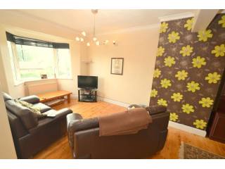 2 bedroom house in Eastchurch, SHEERNESS