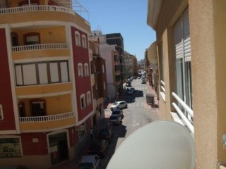 2 Bedrooms - Apartment - Alicante - For..