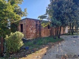 Apartmanska kuća-započeta gradnja