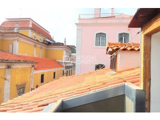 Sunny Duplex Apartment in Lapa