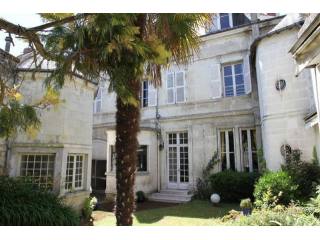 5 bedroom Town House For Sale: 86100..