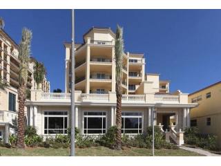 3 bedroom Flat For Sale: 3415 N OCEAN..