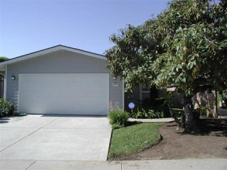 3 bedroom House For Sale: 22 S Alisos St