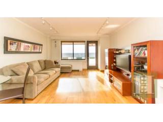 1 bedroom Apartment For Sale: 3671..