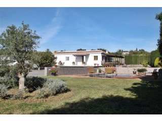 4 Bedrooms - Villa - Malaga - For Sale