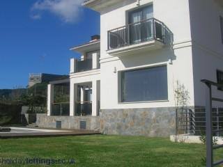 4 bedroom Detached House For Sale: El..