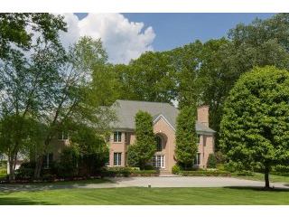 6 bedroom House For Sale: 15 Sky Meadow..