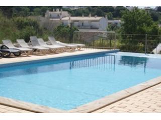 SPACIOUS APARTMENT FOR SALE IN CENTRAL..