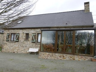 Nice Country House with Outbuilding