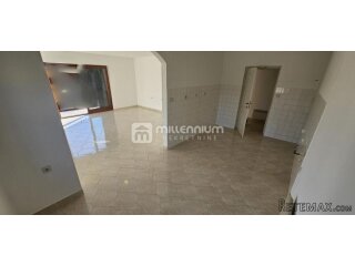 Lovran, 100.92m2, 3-sobni s dnevnim