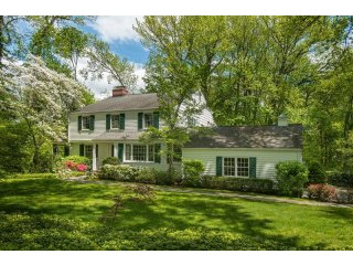 5 bedroom House For Sale: 35 Welwyn..