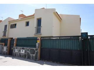 House (Duplex) for sale in Sonneland..