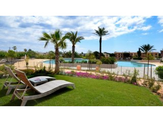 Three Bedroom Apartment, 904, Porto..