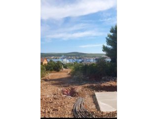 Otok Babac, Zadarska županija, 3064m2
