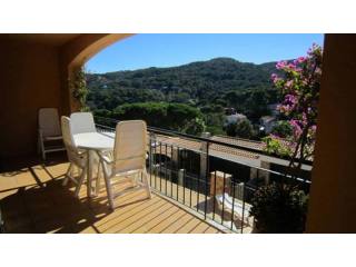 APARTMENT WITH POOL AND CLOSE TO THE..