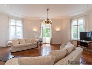 CENTAR ZRINJEVAC – LUKSUZAN STAN 175 m² ZA ŽIVOT ILI POSLOVN