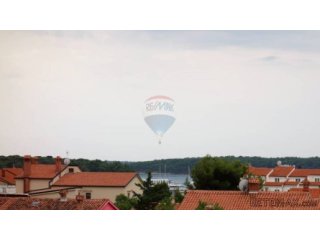 Istra, Medulin, apartman u centru s pogledom na more