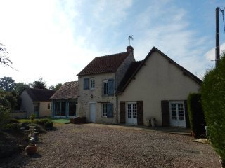 Detached House, Lovely Garden and..