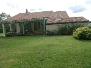 Bungalow For Sale With Garden, Terrace..