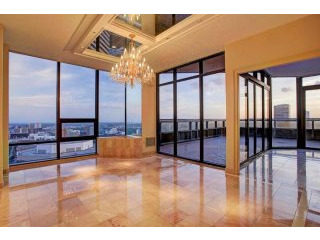3 bedroom Flat For Sale: 5110 San..