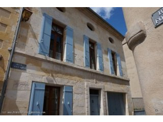 Restored town house with garage