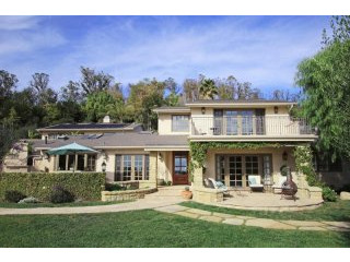 4 bedroom House For Sale: 425 Nicholas..