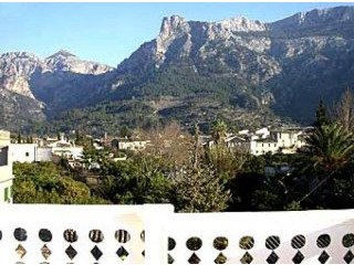 Modernist House With Garden, Terrace..