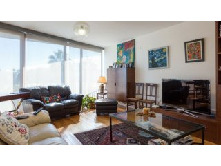 Elegant Three Bedroom Apartment Close..