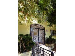 2 bedroom Flat For Sale: 1551 WEST AV #..