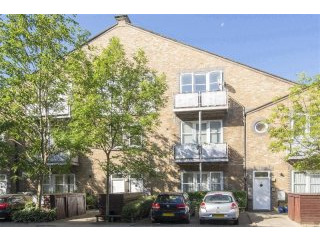 Property - London - For Sale