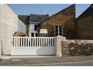 4 Bedroom Village House