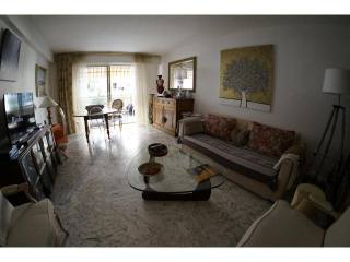 One bedroom in central location