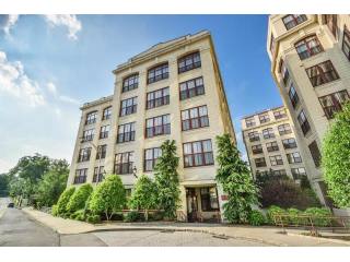 1 bedroom Condominium For Sale:..