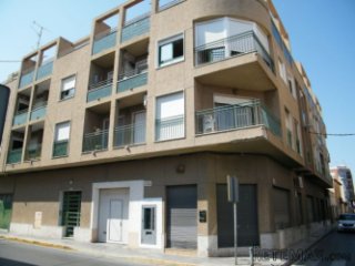 This large 3 bed apartment is located on the edge the..