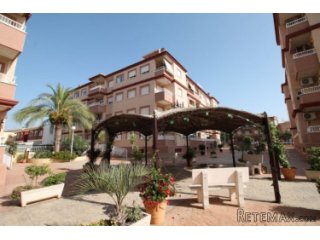This well presented, fully furnished 2 bedroom apartment is..