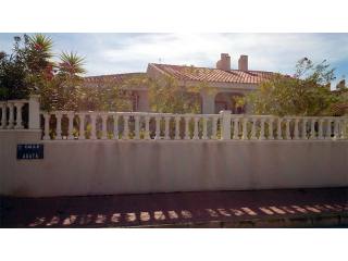 5 Bedrooms - Property - Alicante - For..