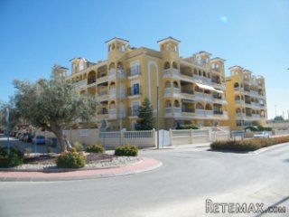 Spacious two bedroom apartment located in the quaint..