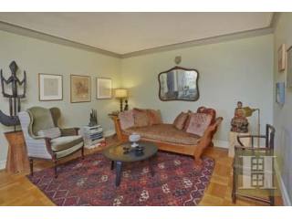 1 bedroom Apartment For Sale: 474 WEST..