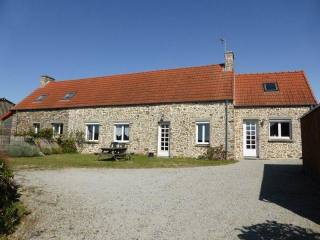 House Just 1500m From the Coast