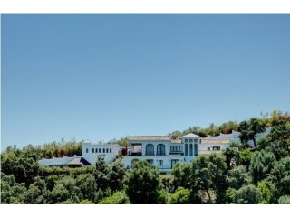 4 Bedrooms - Villa - Malaga - For Sale