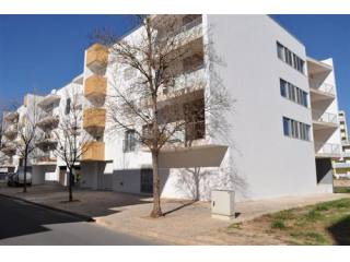Meia Praia Apartment,