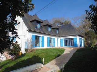5 Bedroom House For Sale