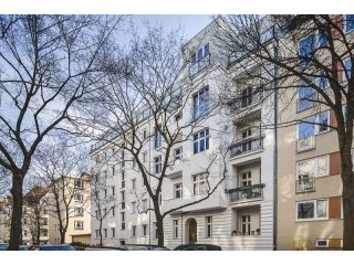 Prime Living near Schlosstrasse Steglitz