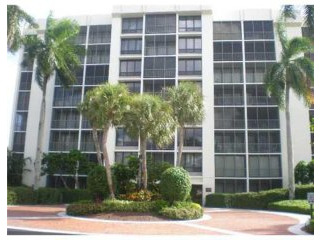 6845 Willow Wood Dr #3074, Boca Raton..