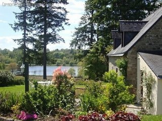 A gorgeous gite complex, sat on a..