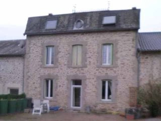 Investment Property Of 3 Flats And 2..