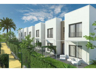 3 bedroom town house for sale